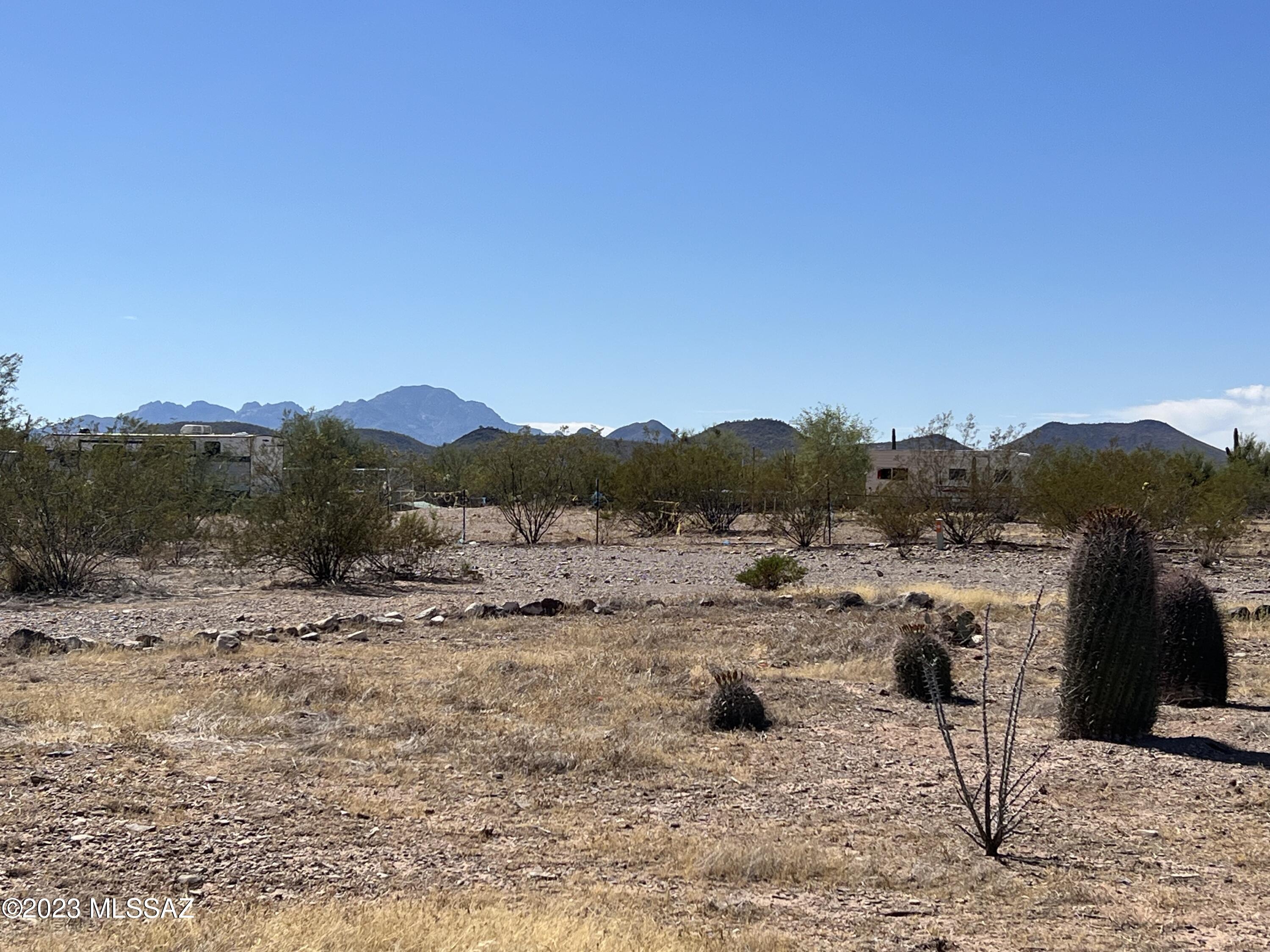 8270 South Fuller Road Tucson, AZ 85735 - Photo 2 of 10 Gallery Image 2