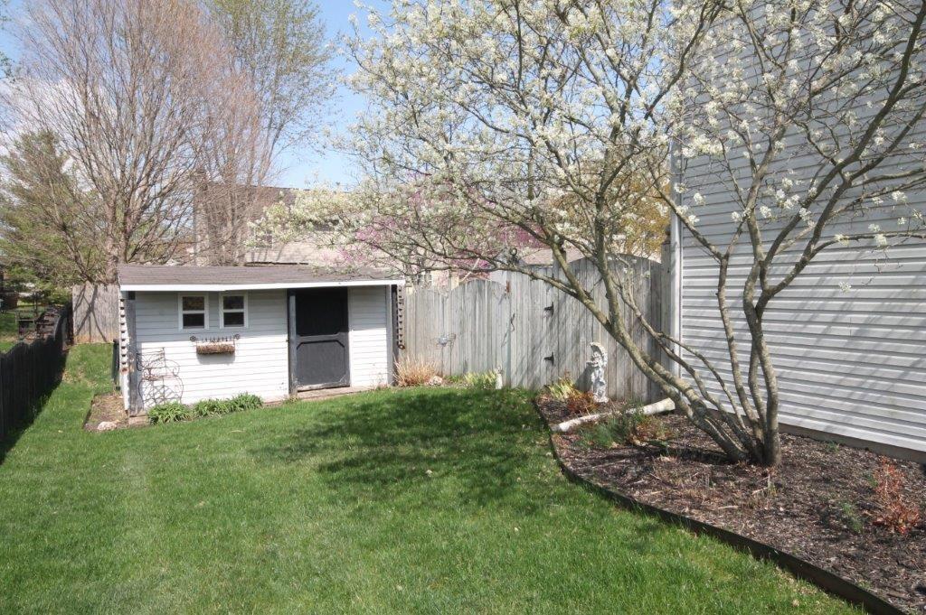 6143 East Meadow Ridge Road Columbus, IN 47203 - Photo 2 of 46 Gallery Image 2