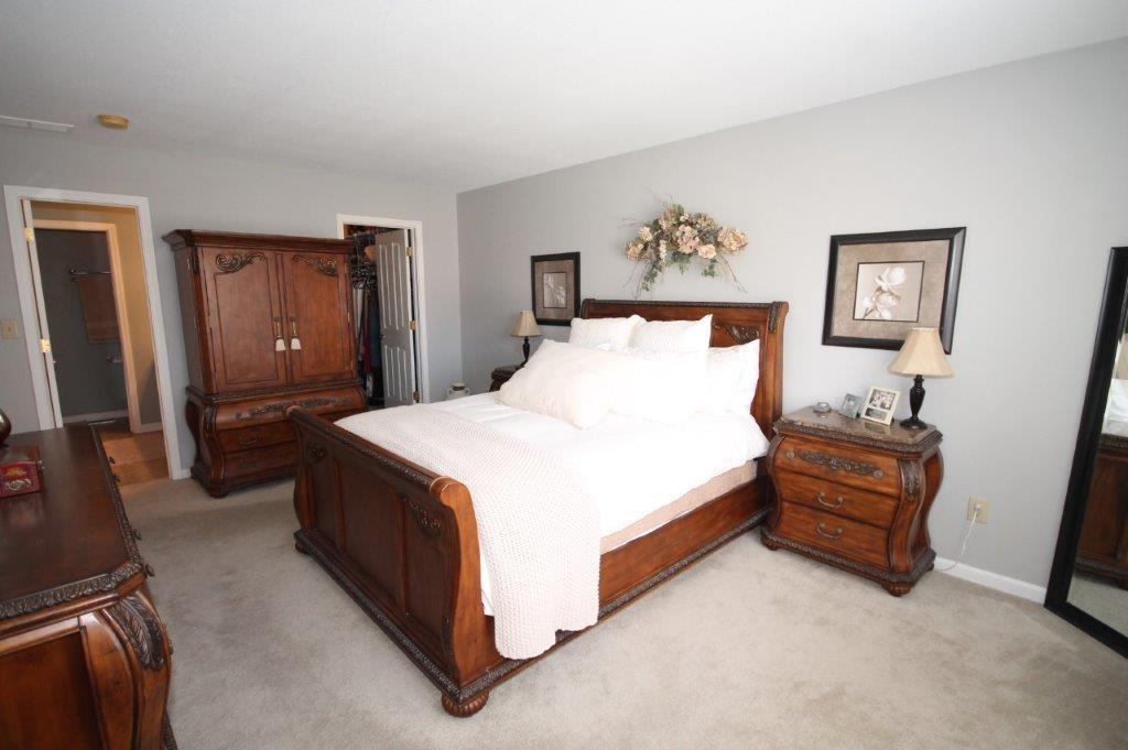 6143 East Meadow Ridge Road Columbus, IN 47203 - Photo 28 of 46 Gallery Image 28