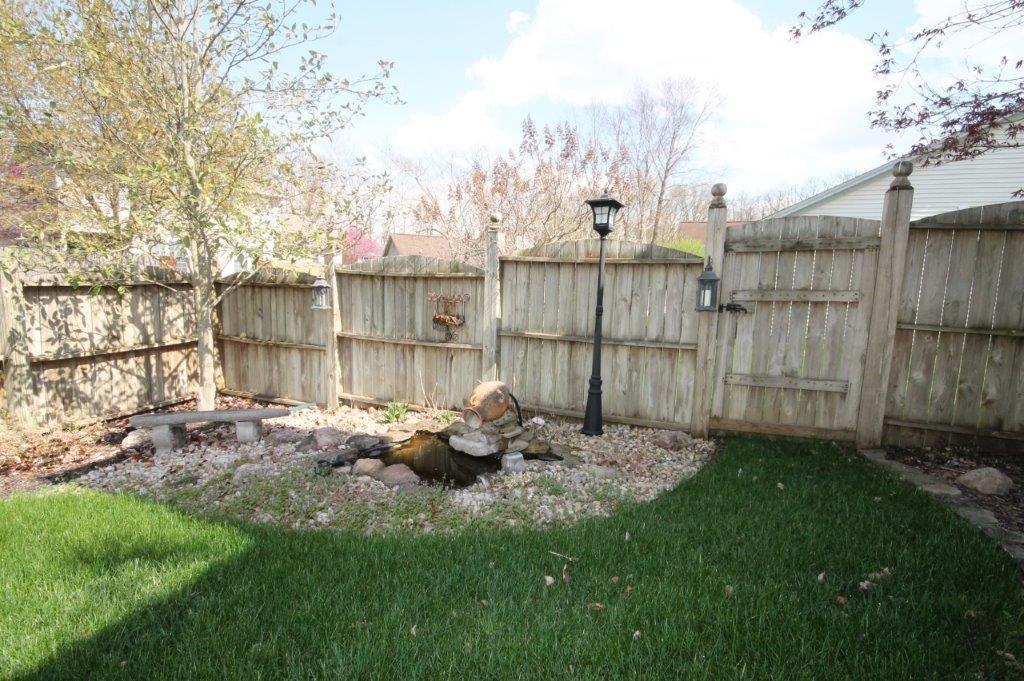 6143 East Meadow Ridge Road Columbus, IN 47203 - Photo 4 of 46 Gallery Image 4