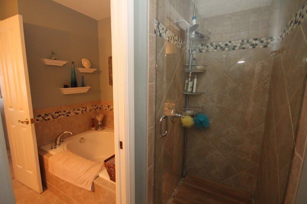 6143 East Meadow Ridge Road Columbus, IN 47203 - Photo 34 of 46 Gallery Image 34