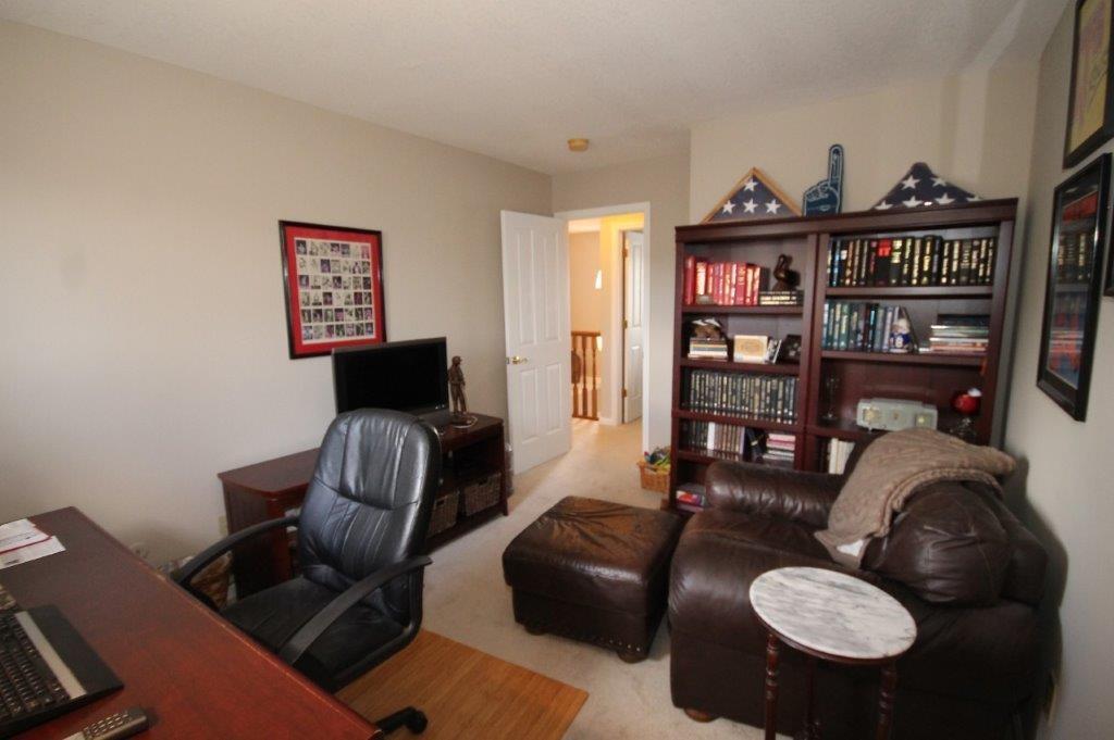 6143 East Meadow Ridge Road Columbus, IN 47203 - Photo 39 of 46 Gallery Image 39