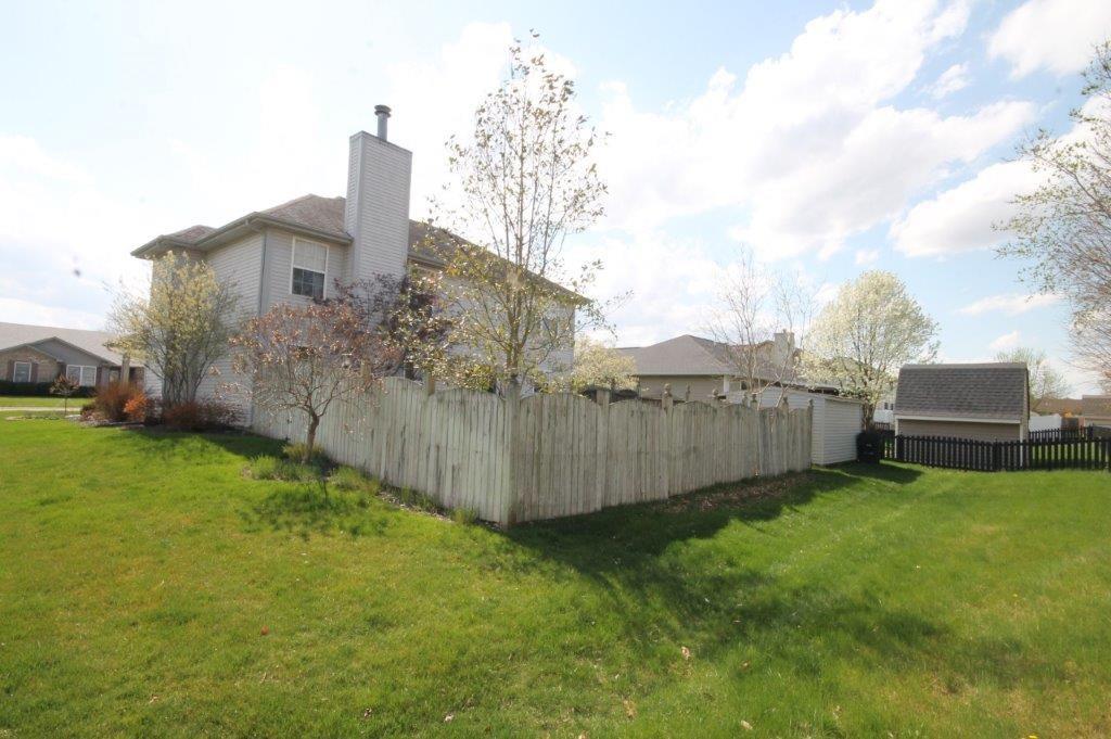 6143 East Meadow Ridge Road Columbus, IN 47203 - Photo 6 of 46 Gallery Image 6
