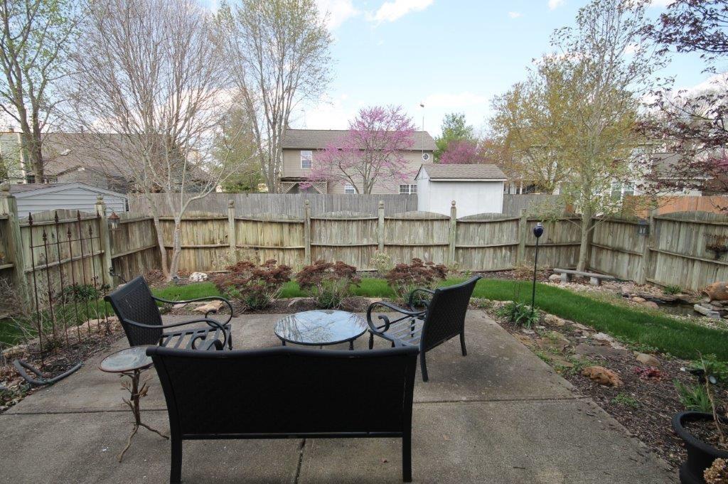 6143 East Meadow Ridge Road Columbus, IN 47203 - Photo 8 of 46 Gallery Image 8