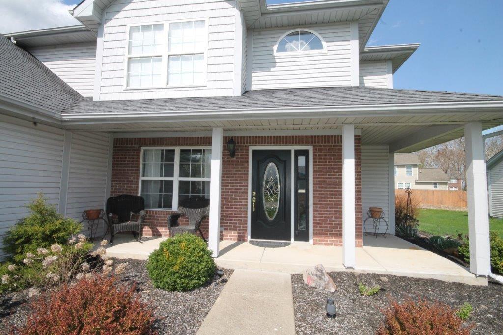 6143 East Meadow Ridge Road Columbus, IN 47203 - Photo 9 of 46 Gallery Image 9