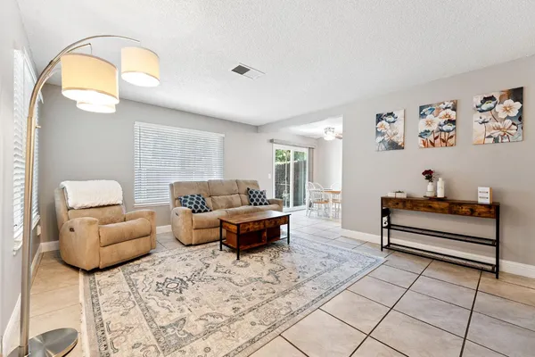 $399,000 | 56 West Elliot Street, Unit 61, Woodland, CA 95695