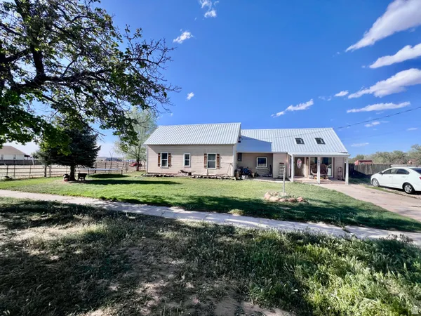 $270,000 | 260 West 400 N Street, Fillmore, UT 84631
