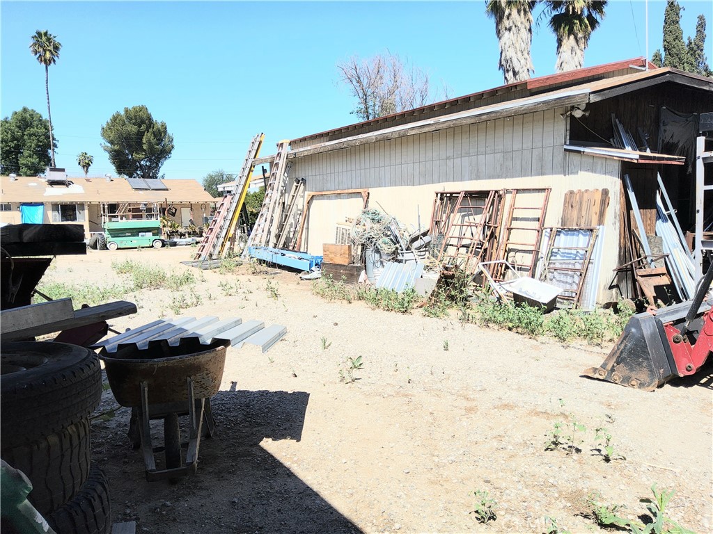 7334 Garden Riverside Ca Riverside, CA 92504 - Photo 18 of 26 Gallery Image 18