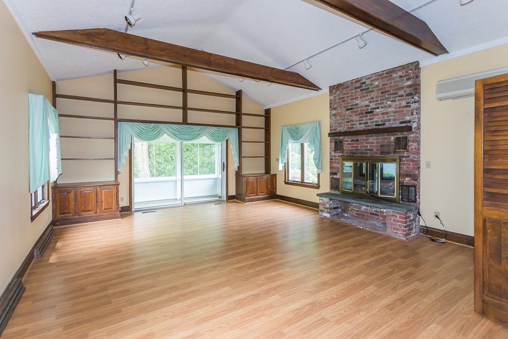 9 Butterworth Road Beverly, MA 01915 - Photo 12 of 22 Gallery Image 12