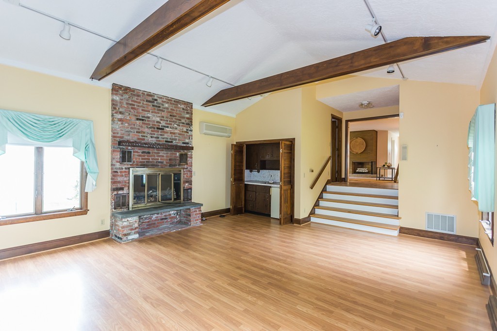 9 Butterworth Road Beverly, MA 01915 - Photo 13 of 22 Gallery Image 13