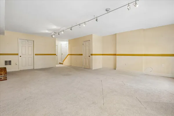 $835,000 | 6315 Olde Towne Court, Alexandria, VA 22307