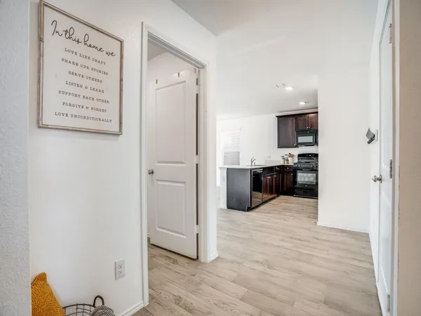 $1,975 | 1505 Helmoken Falls Drive, Anna, TX 75409