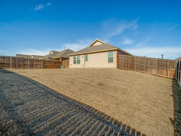 $2,000 | 1505 Helmoken Falls Drive, Anna, TX 75409
