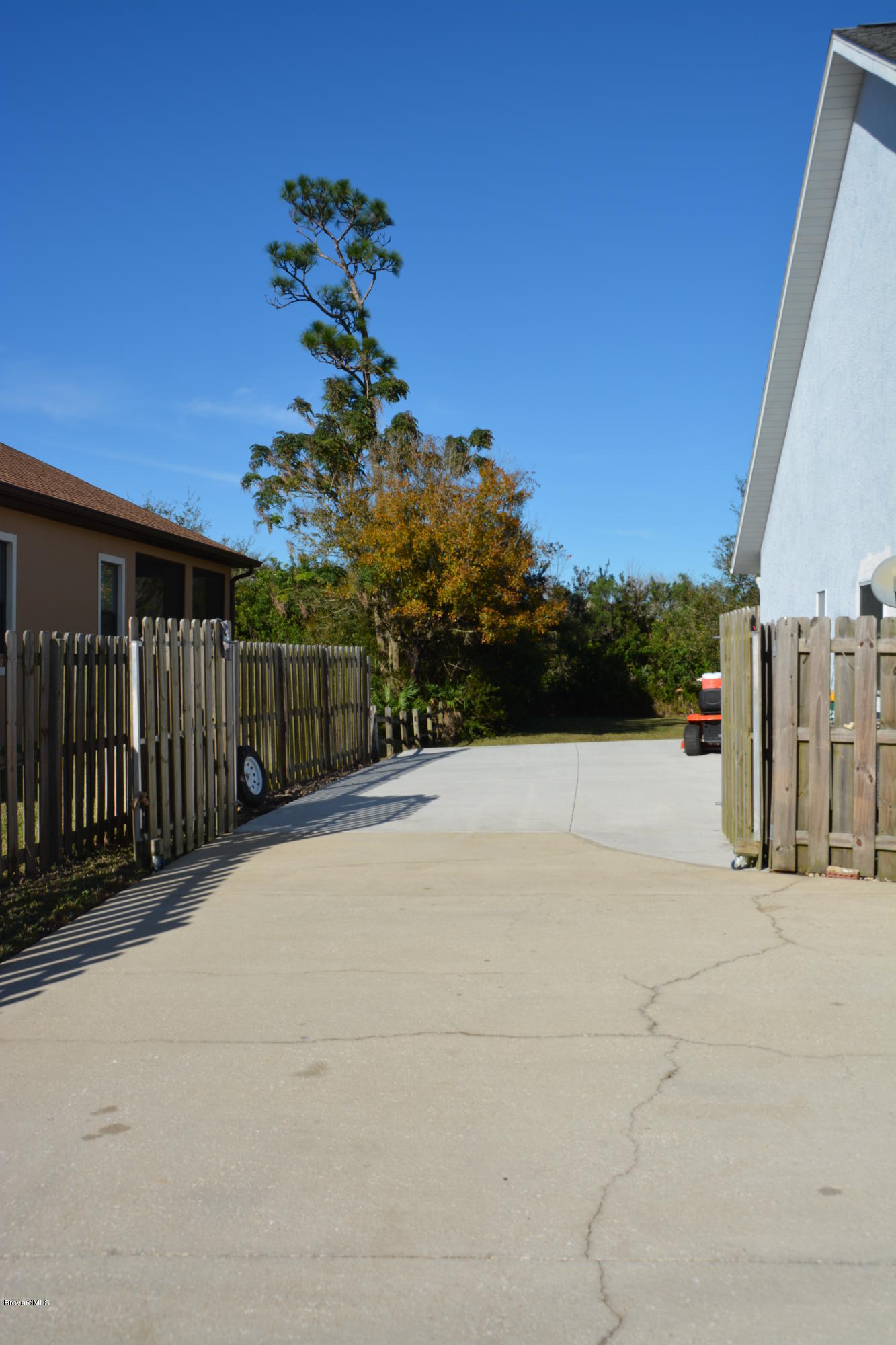 4533 Canard Road Melbourne, FL 32934 - Photo 25 of 38 Extra parking Pad