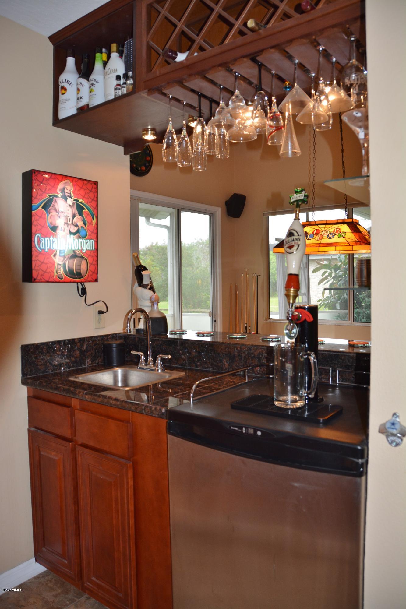 4533 Canard Road Melbourne, FL 32934 - Photo 5 of 38 Wet Bar
