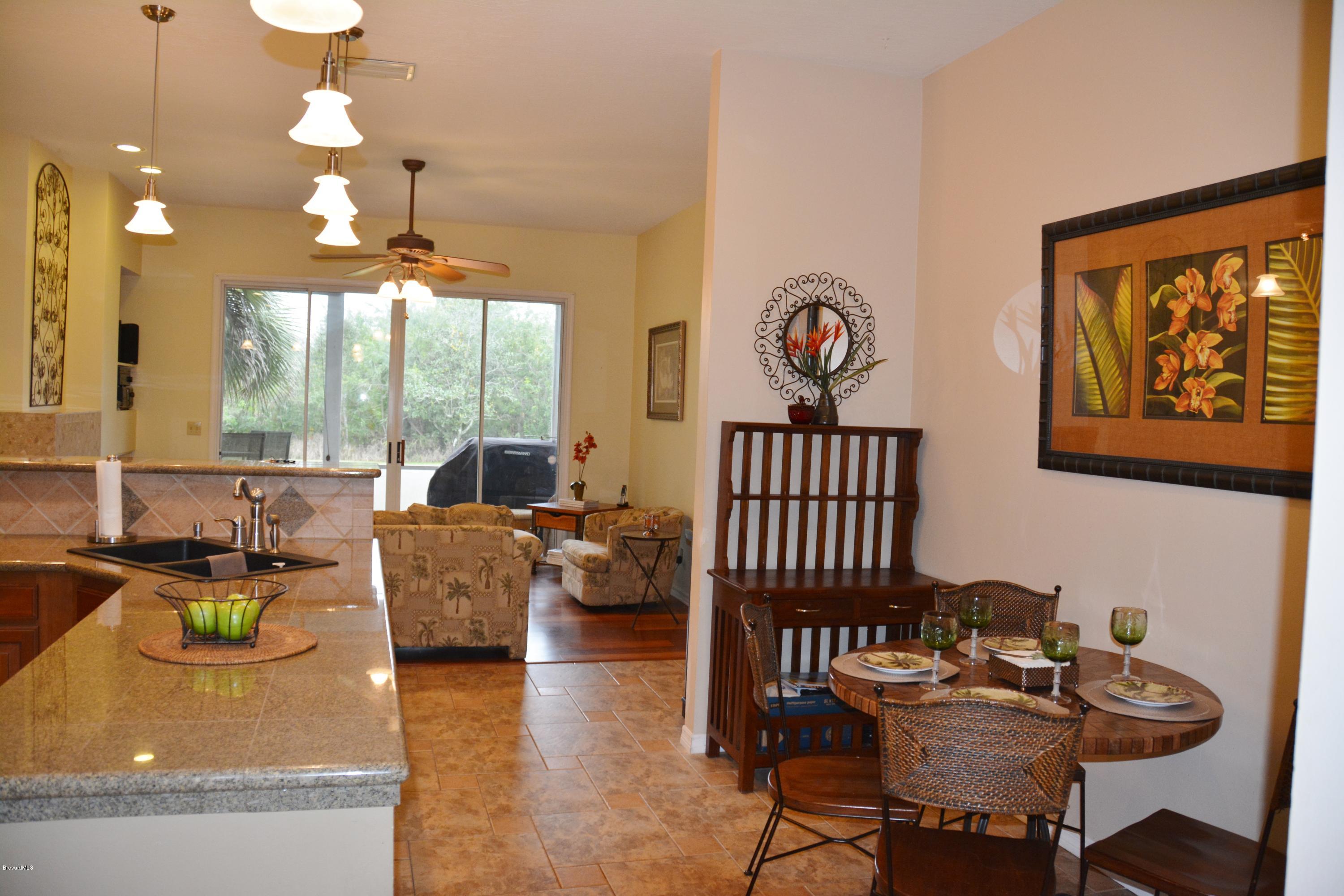 4533 Canard Road Melbourne, FL 32934 - Photo 8 of 38 Eat-in Dining Area