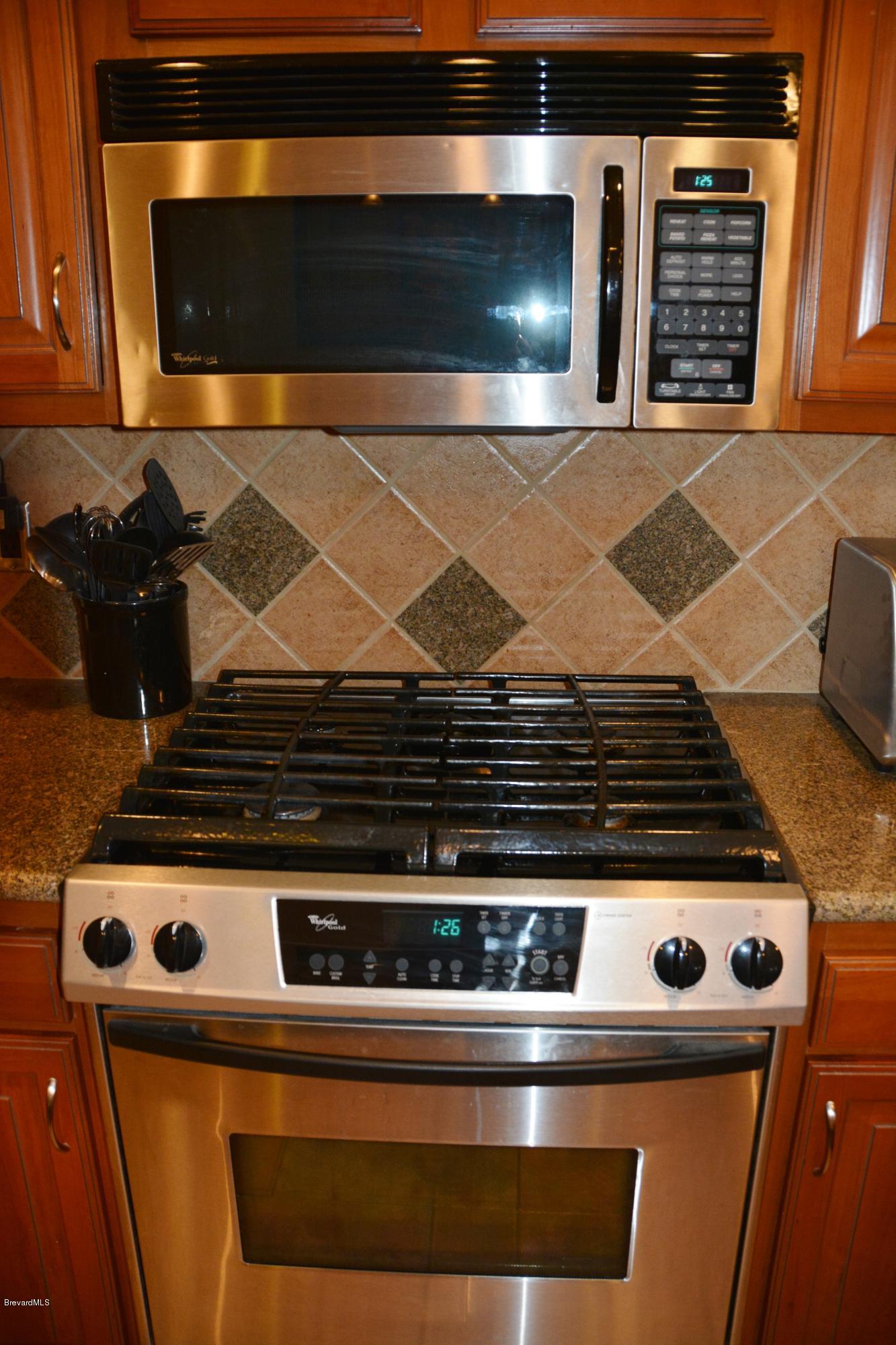 4533 Canard Road Melbourne, FL 32934 - Photo 10 of 38 Stove