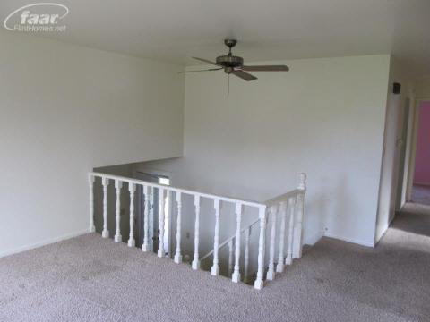 820 East River Road Flushing, MI 48433 - Photo 23 of 39 20153183-22.JPG