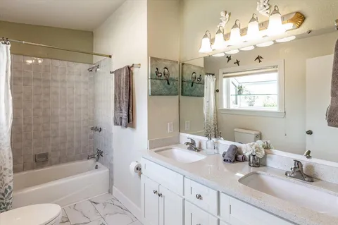 $1,900,000 | 22187 Old Santa Cruz Highway, Los Gatos, CA 95033