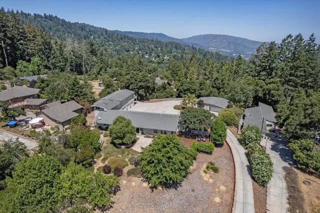 $1,900,000 | 22187 Old Santa Cruz Highway, Los Gatos, CA 95033
