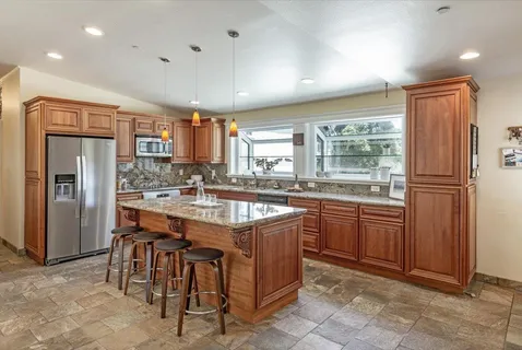 $1,900,000 | 22187 Old Santa Cruz Highway, Los Gatos, CA 95033