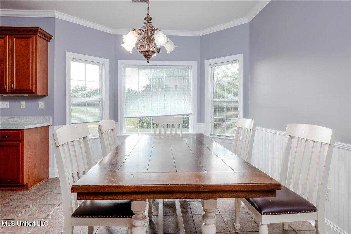 7340 Alphaba Road Coldwater, MS 38618 - Photo 24 of 46 24-Breakfast Area