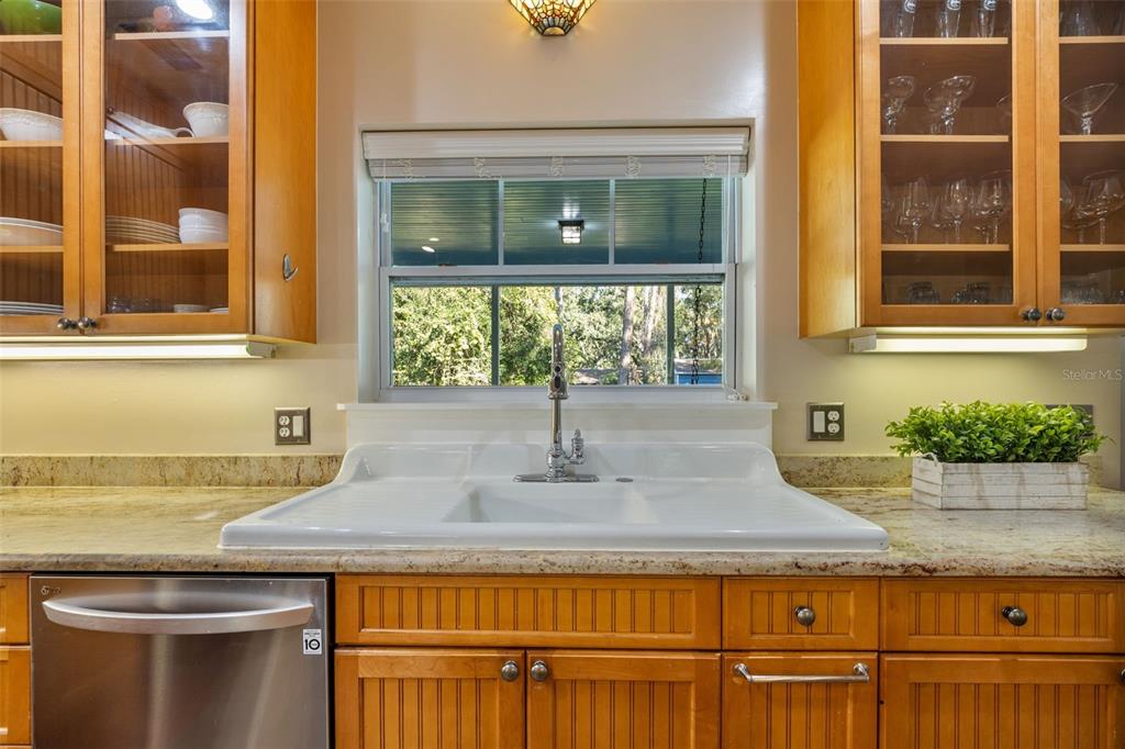 37810 Boyd Road Myakka City, FL 34251 - Photo 21 of 98 a kitchen with a sink and a window