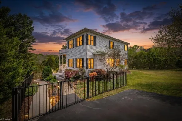 $589,900 | 170 Lake Pointe Drive, Yanceyville, NC 27379