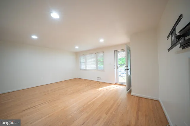 $2,495 | 1106 Linden Avenue, Halethorpe, MD 21227