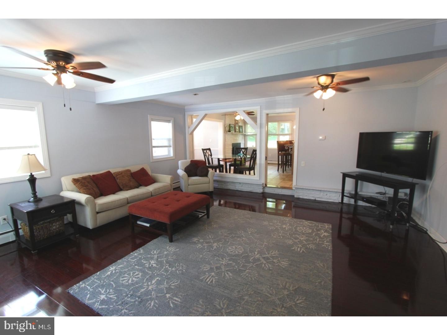 481 Farnum Road Media, PA 19063 - Photo 4 of 25