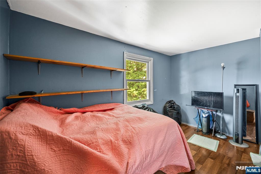 448 Sutton Avenue Hackensack, NJ 07601 - Photo 19 of 23