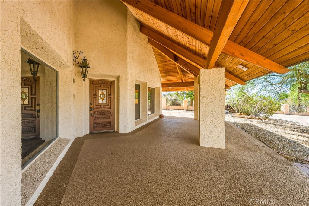 13009 Rincon Road Apple Valley, CA 92308 - Photo 6 of 52 Gallery Image 6