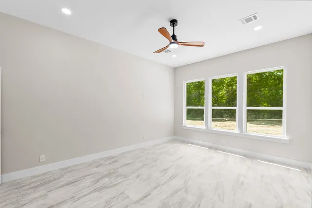 $2,500 | 244 Fawn Drive, Livingston, TX 77351