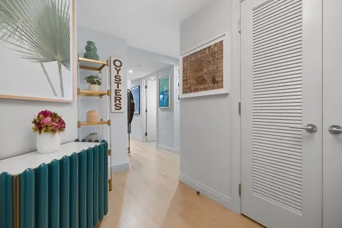 $1,385,000 | 135 Seaport Boulevard, Unit 1503, Boston, MA 02210