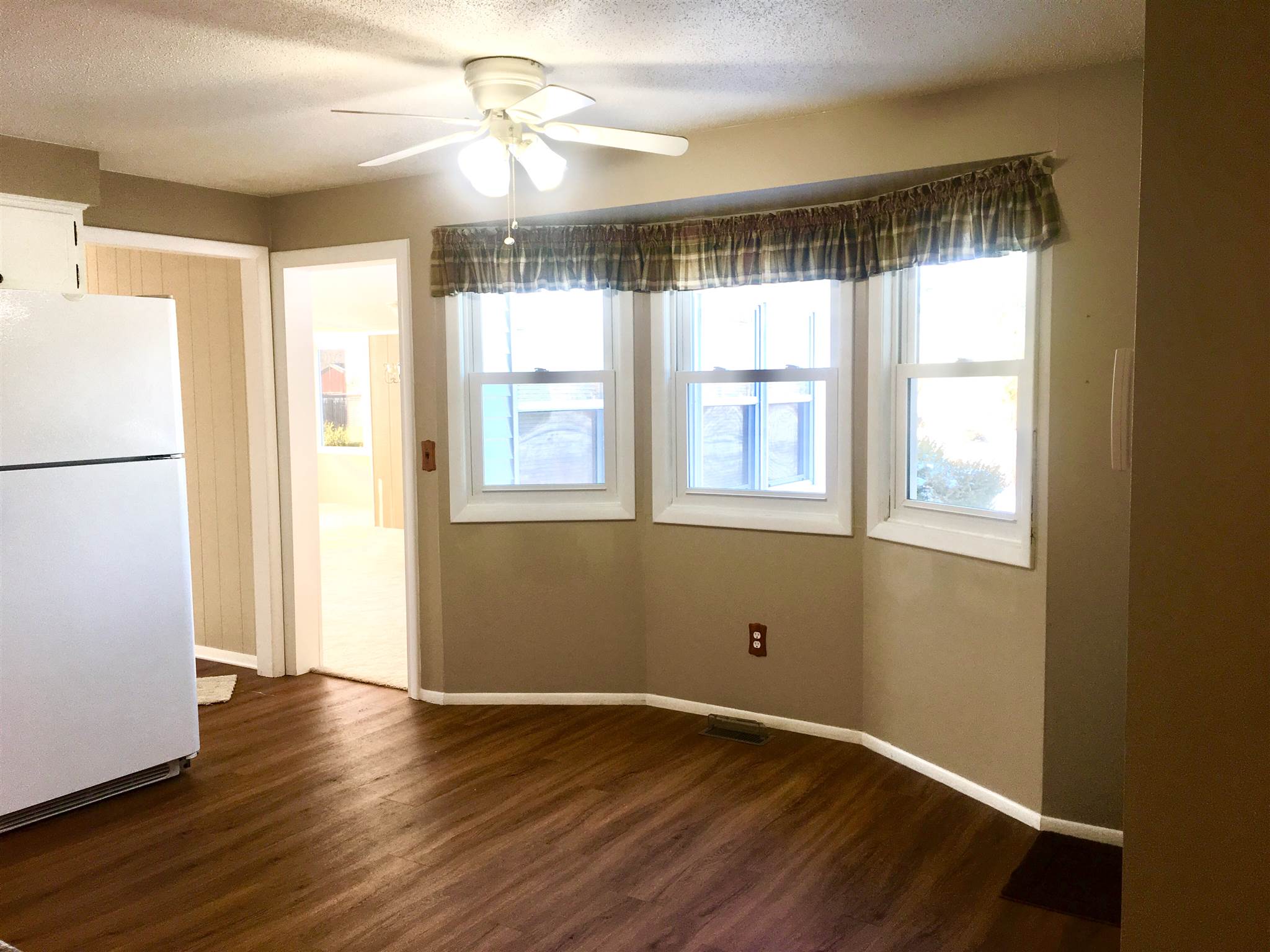 10525 Eby Road Fort Wayne, IN 46835 - Photo 4 of 24