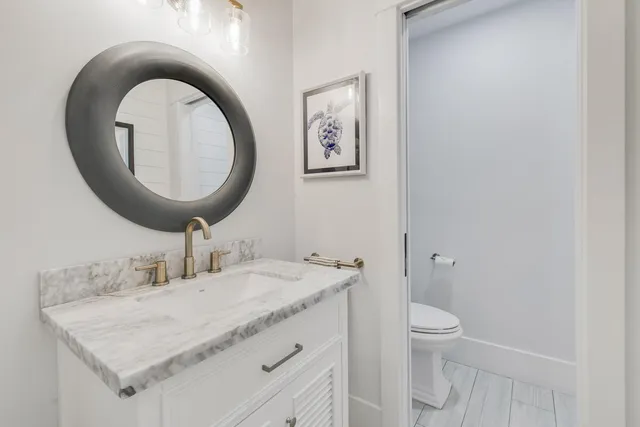 a view of a garden with a fountain