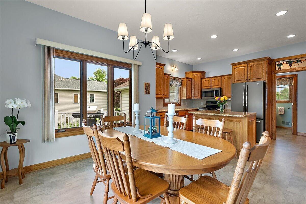 8259 Golfside Drive Jenison, MI 49428 - Photo 10 of 80 43-8259 Golfside Dr-43