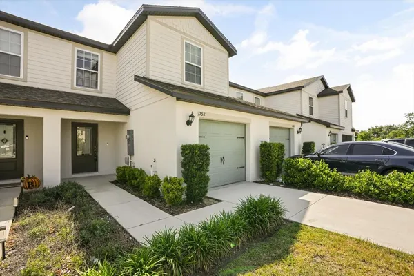 $289,000 | 1758 Withernsea Court, Tavares, FL 32778