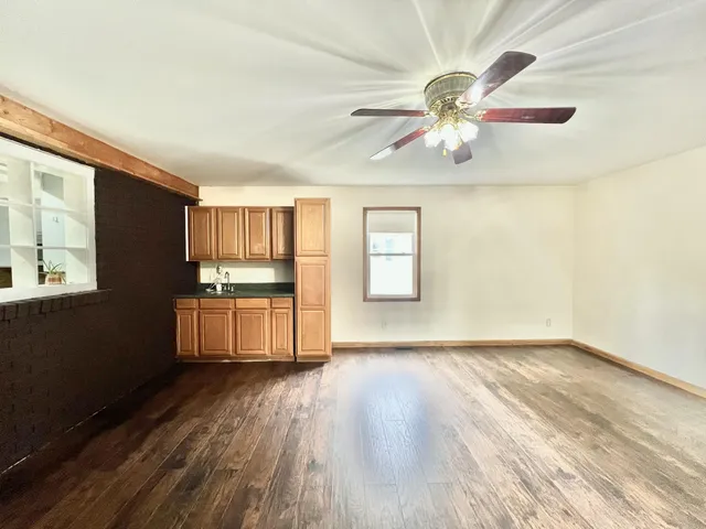 $239,999 | 95 South West Street, Hillsdale, MI 49242