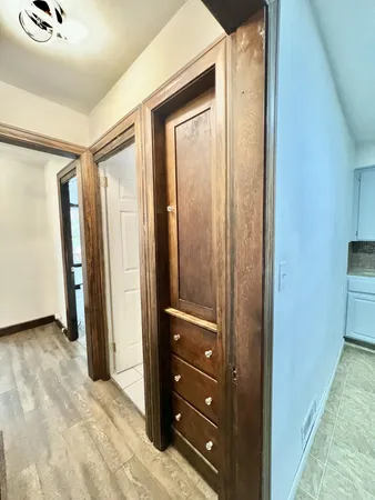 $224,900 | 95 South West Street, Hillsdale, MI 49242