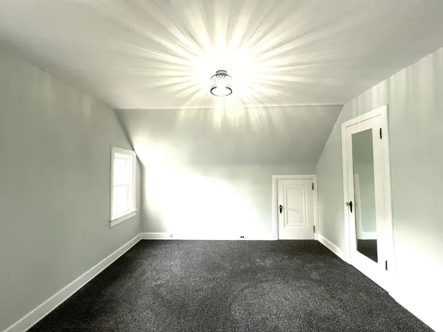 $239,999 | 95 South West Street, Hillsdale, MI 49242