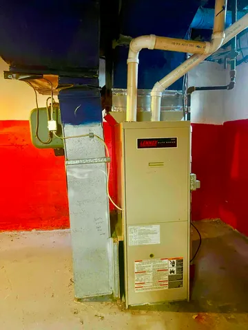 $239,999 | 95 South West Street, Hillsdale, MI 49242