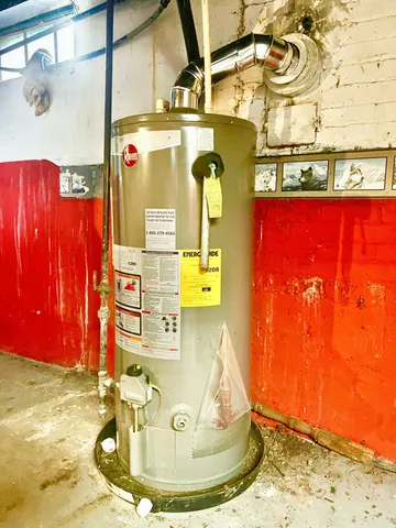 $239,999 | 95 South West Street, Hillsdale, MI 49242