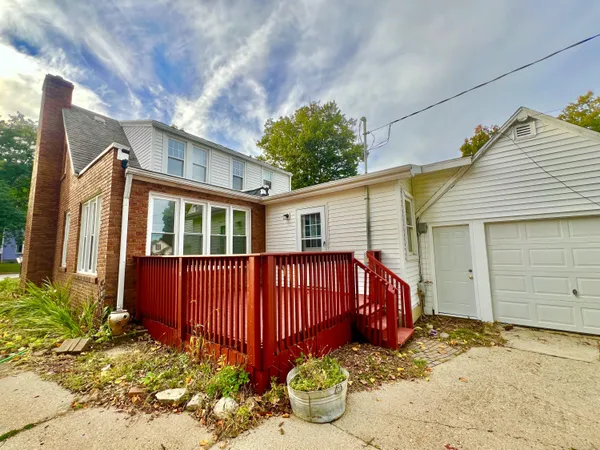 $224,900 | 95 South West Street, Hillsdale, MI 49242