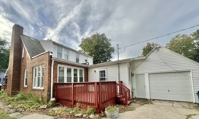 $239,999 | 95 South West Street, Hillsdale, MI 49242