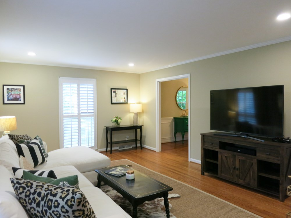 5215 Knollwood Road Raleigh, NC 27609 - Photo 6 of 30 Living Room