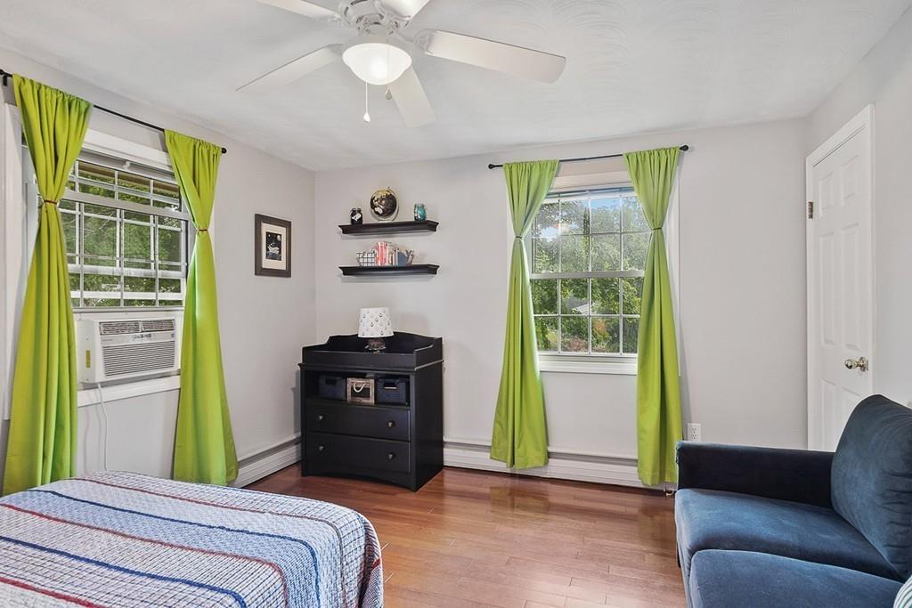 10 Craig Road Chelmsford, MA 01824 - Photo 22 of 34 a bedroom with a bed and a window
