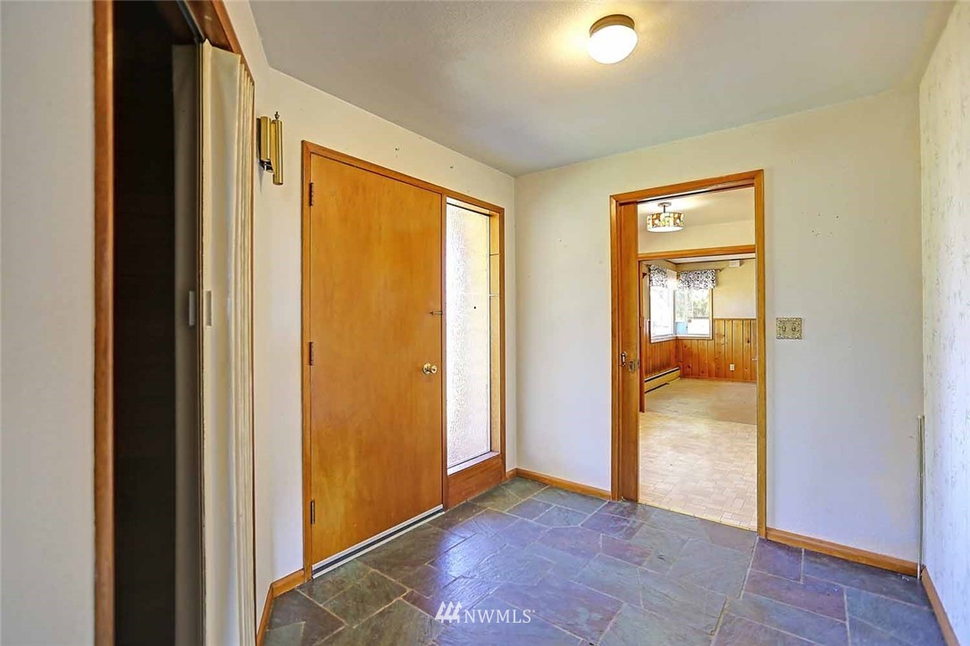 19957 Dry Slough Road Mount Vernon, WA 98273 - Photo 4 of 23 Gallery Image 4