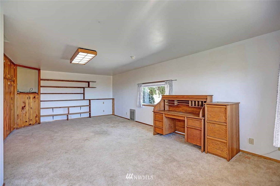 19957 Dry Slough Road Mount Vernon, WA 98273 - Photo 8 of 23 Gallery Image 8