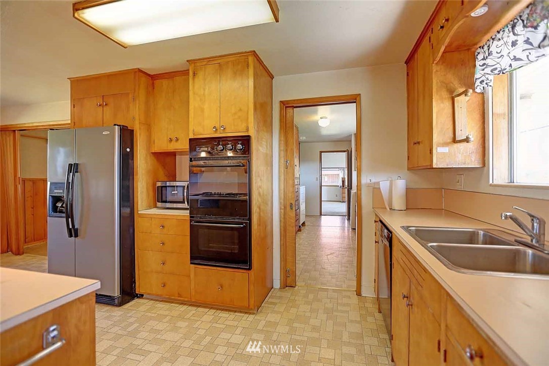 19957 Dry Slough Road Mount Vernon, WA 98273 - Photo 9 of 23 Gallery Image 9